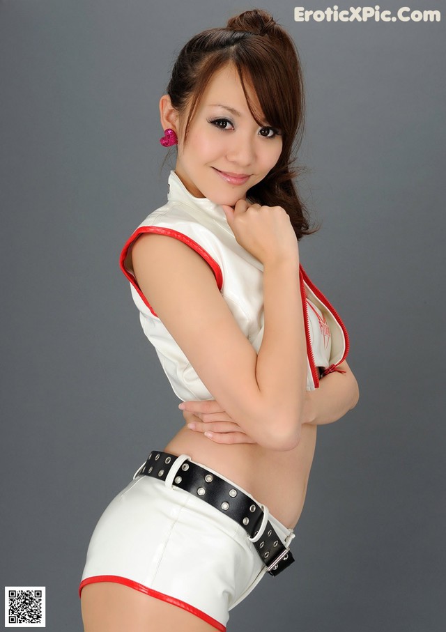 Saki Ueda - Naughty Luvv Massage No.f29d3f