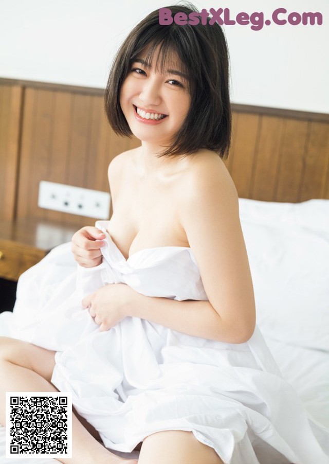 Karen Izumi 和泉芳怜, Young Magazine 2022 No.46 (ヤングマガジン 2022年46号) No.23cc43