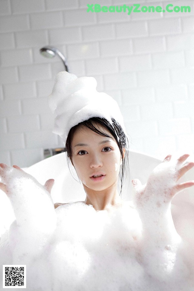 Rina Aizawa - Friday Maid Images No.ddc675