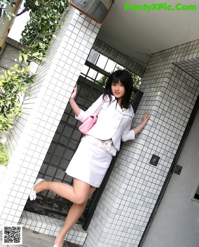 Amateur Sachi - Adult Pink Butterfly No.019214