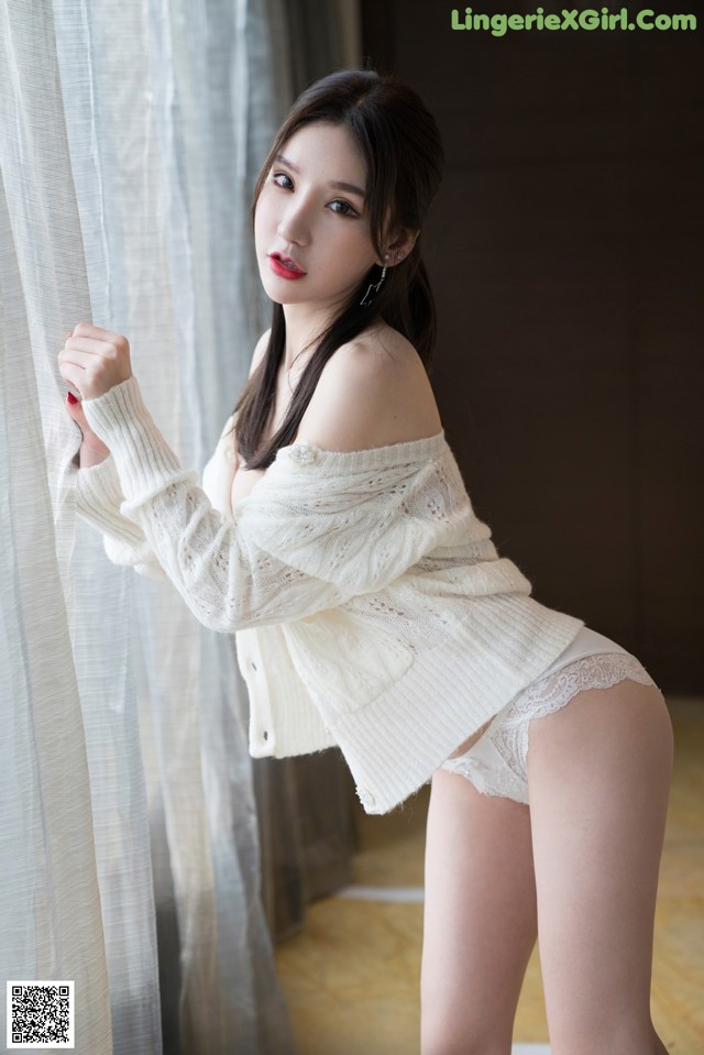 HuaYang 2018-06-15 Vol.053: Model Zhou Yuxi (周 于 希) (46 photos) No.fddaa1